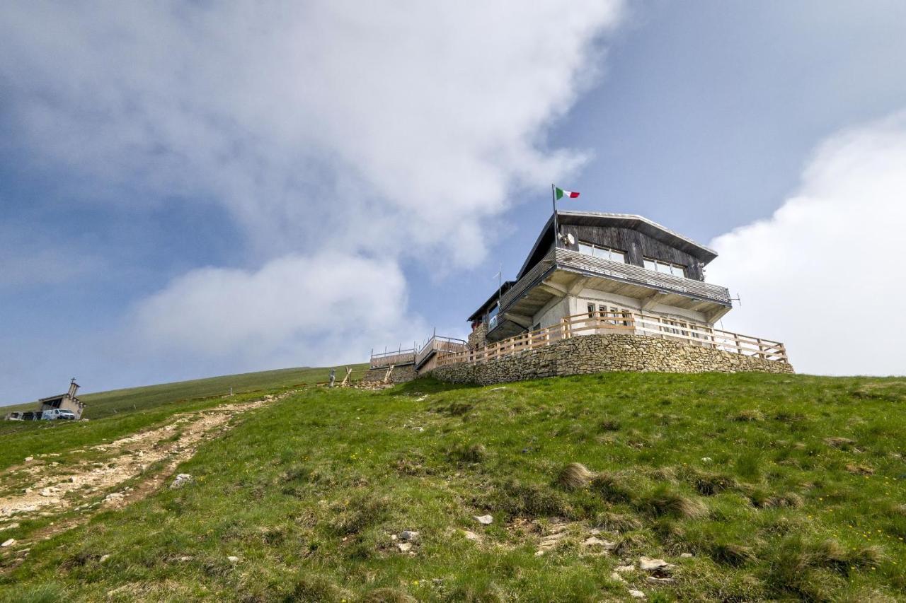 Rifugio Chierego - 1911M Hotel Brenzone sul Garda Luaran gambar